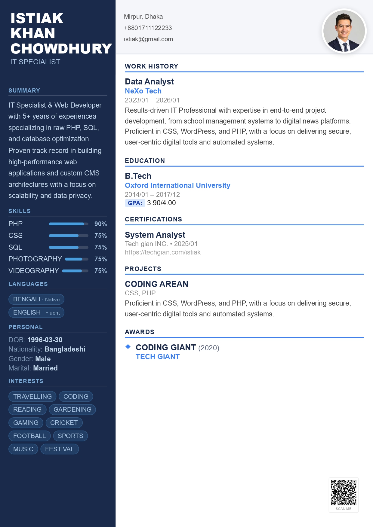 Blue Split resume template